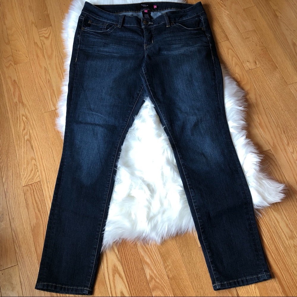 Torrid Women’s Skinny Jeans Beaded Pockets Size 16